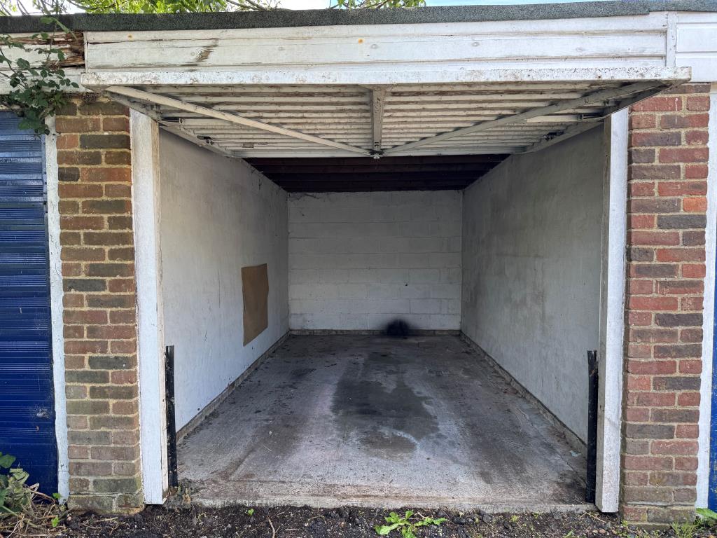 Lot: 43257 - FREEHOLD LOCK-UP GARAGE - Inside of lock up garage